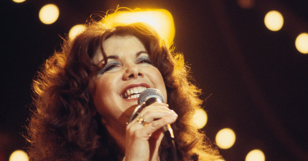 Jody Miller, Singer of ‘Queen of the House’ and More, Dies at 80
