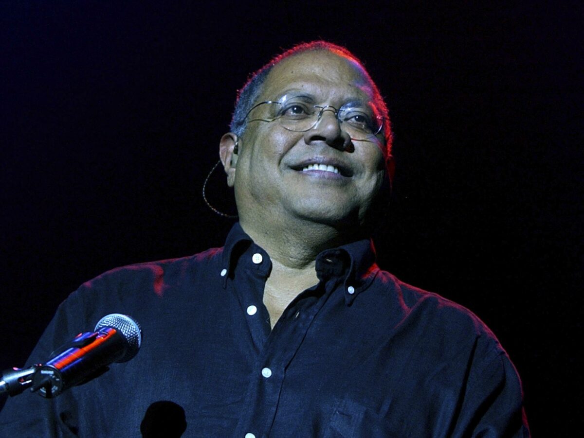Cuban singer-songwriter Pablo Milanés dies at 79