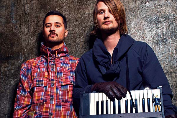 Royksopp Debut Dynamic New Single “Stay Awhile” Featuring Susanne Sundfor