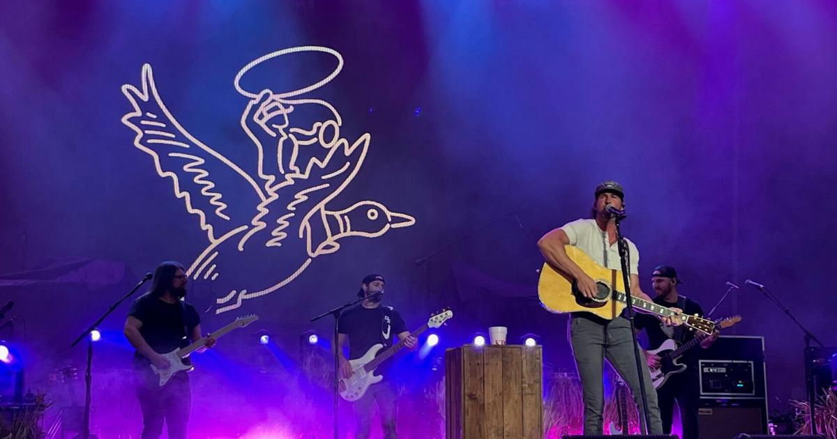 Country artist Riley Green joins lineup for Wildwood’s Barefoot Country Music Fest
