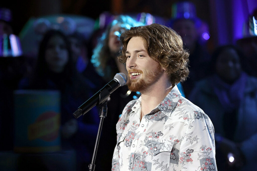 Bailey Zimmerman Made a Change to Further His Country Career - lseband.org